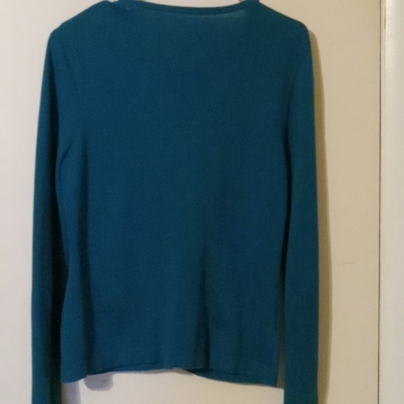 Cardigan sweater button down green ruffles. - Picture 4 of 4